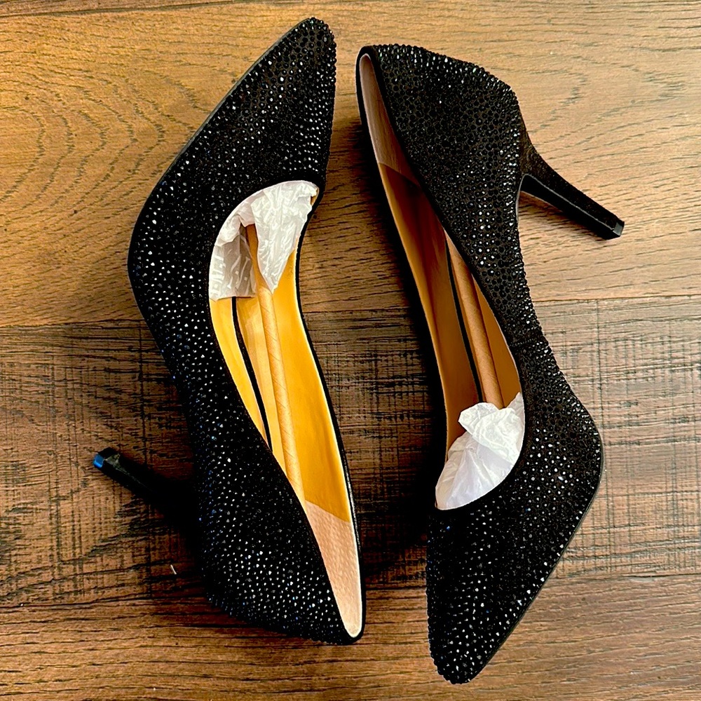 INC 3.5 inch black sparkly pumps